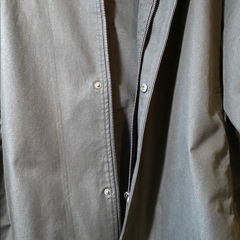 Universal Standard Plus Size Black Rain Jacket - Picture 4 of 8